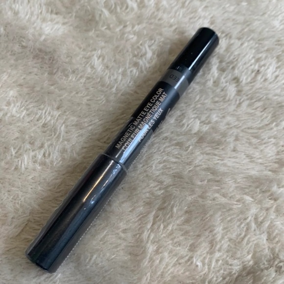 Nudestix Magnetic Matte Cream Eyeshadow Stick in Weeds SEALED - Picture 7 of 15